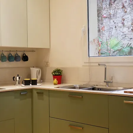 Guesthost - Teatro Duse Duplex Flat Bologne