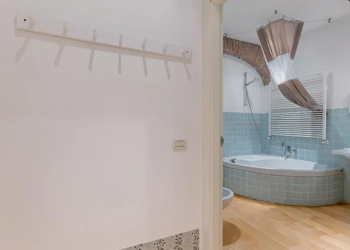 Appartement Guesthost - Teatro Duse Duplex Flat *