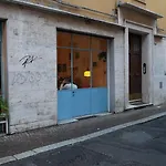 Guesthost - Teatro Duse Duplex Flat Apartamento Bolonia