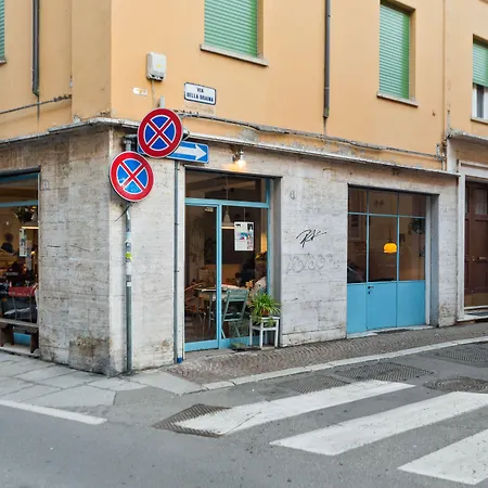 Apartment Guesthost - Teatro Duse Duplex Flat *