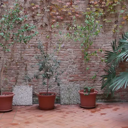 Guesthost - Teatro Duse Duplex Flat Bologna