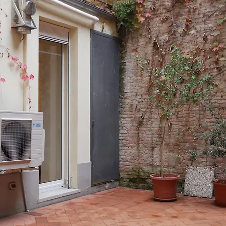 Guesthost - Teatro Duse Duplex Flat Bologna