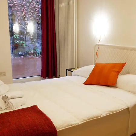 Apartman Guesthost - Teatro Duse Duplex Flat