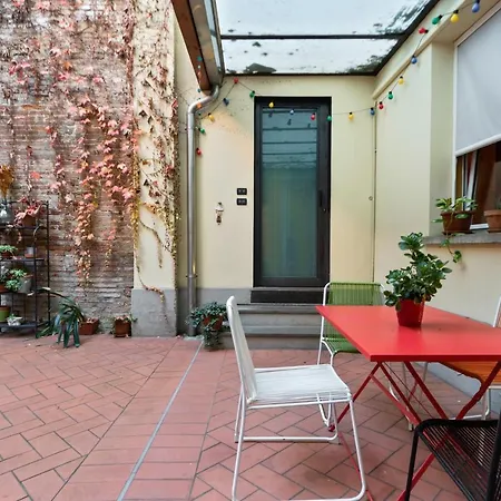 Guesthost - Teatro Duse Duplex Flat Bologna