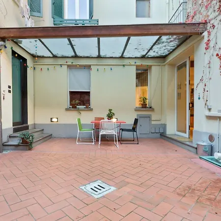 Apartment Guesthost - Teatro Duse Duplex Flat *