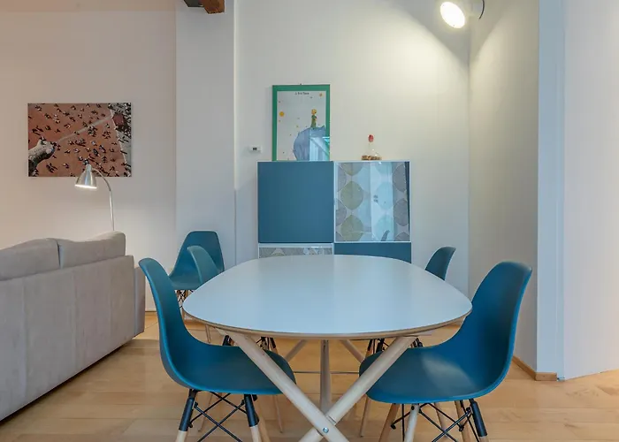 Apartmán Guesthost - Teatro Duse Duplex Flat *