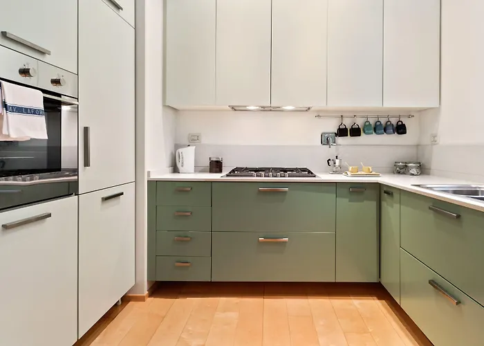 Guesthost - Teatro Duse Duplex Flat Apartment