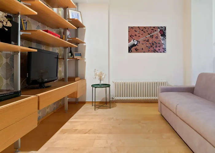 Apartment Guesthost - Teatro Duse Duplex Flat *