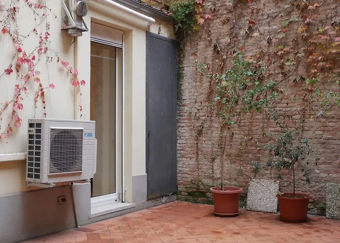 Guesthost - Teatro Duse Duplex Flat بولونيا